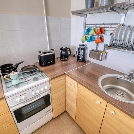 Welive - Center, E.plater 55 Varşova